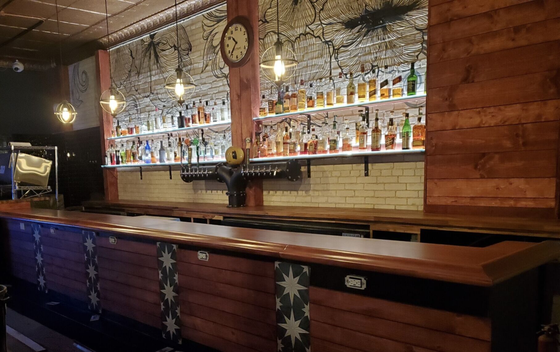 The Ohio Tavern back in action after road construction, offering tacos, oysters, late-night food